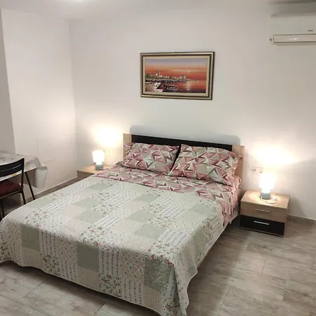Apartment Mihaela